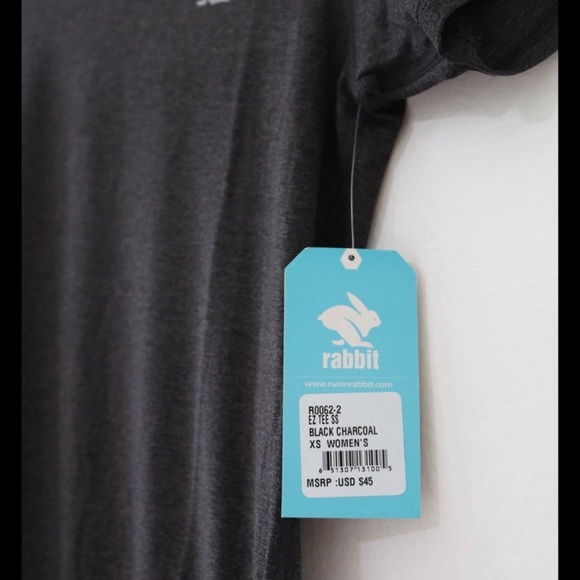 NWT Run In Rabbit Womens XS Black Charcoal EZ Tee Tshirt Top Shirt Short Sleeve - Picture 6 of 10